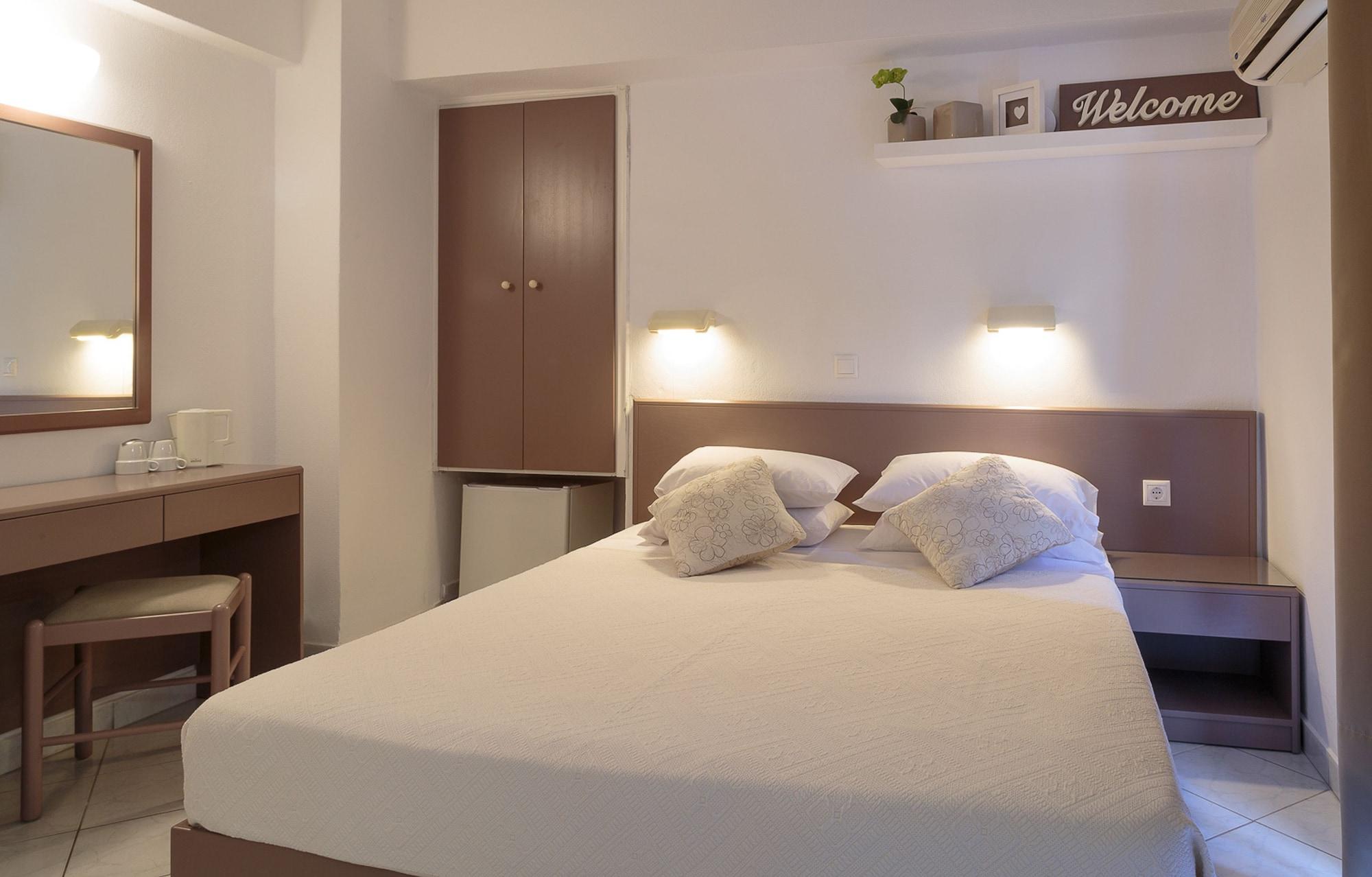 Nathalie Hotel 3*